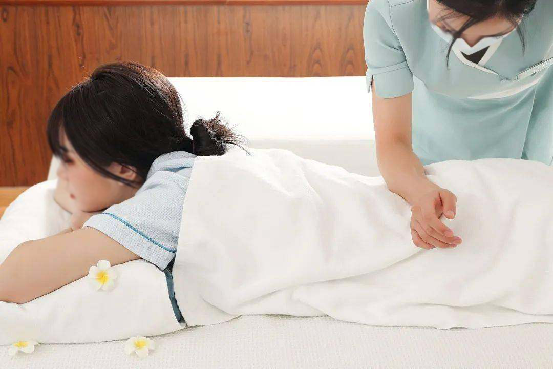 樂康醫(yī)療器械：負壓拔罐器怎么使用？